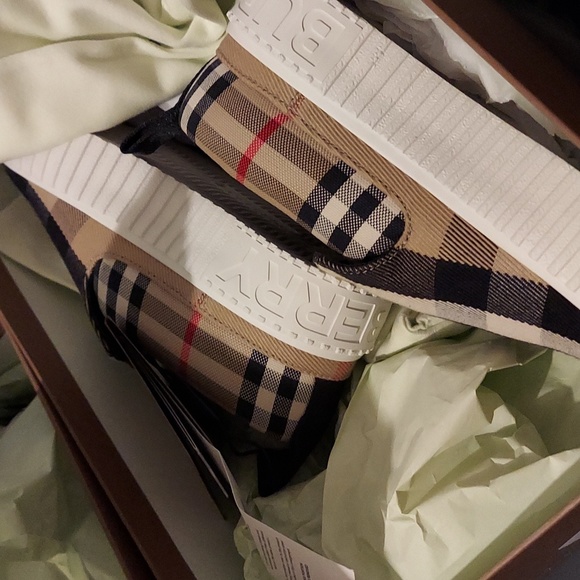 Andrew Archive Check Loafers - Archive Beige Check - Size 3.5 (Child - Picture 2 of 5